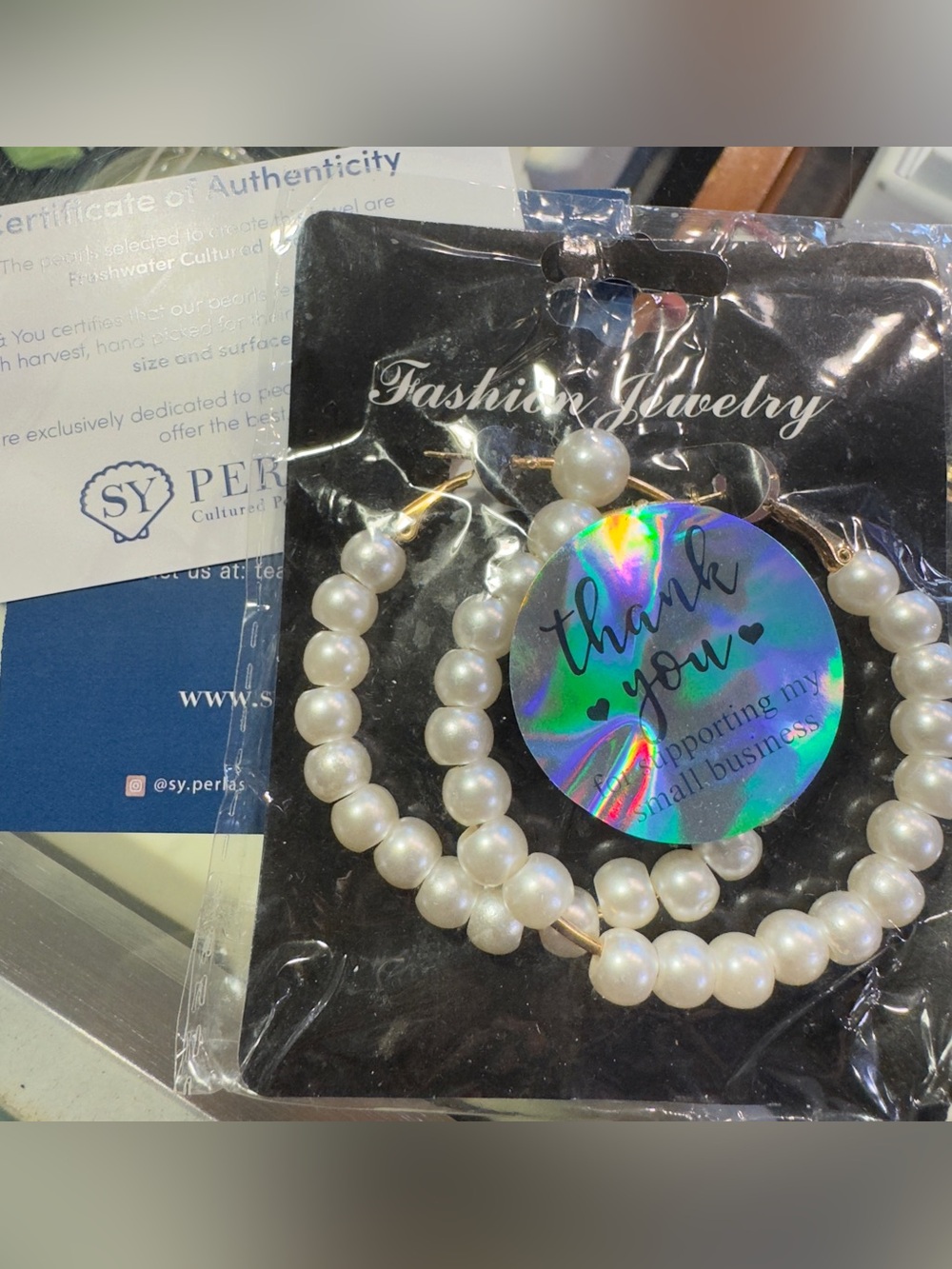 Fashion Jewelry White Pearl Beaded Hoop Earrings